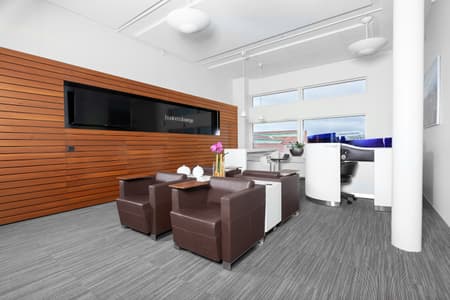 Regus_RegusUllevi_Garda_Sweden_BusinessLounge.jpg