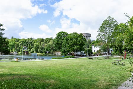 672142-421-1_004.jpg