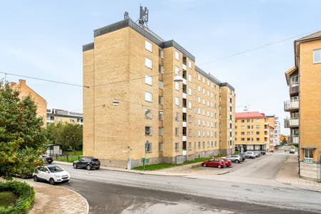 694320-421-1_009.jpg