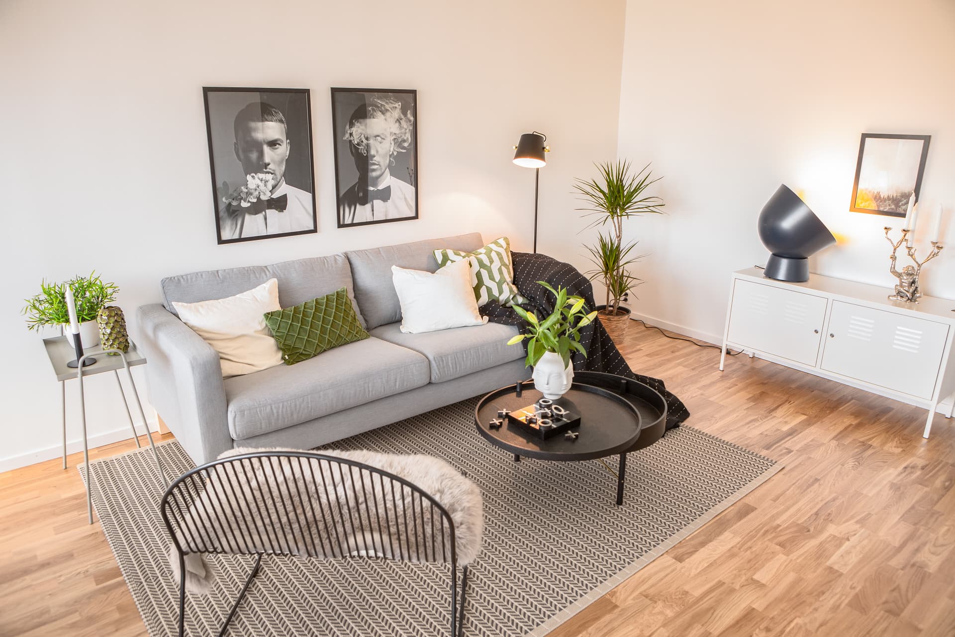 LivingroomllI.jpg