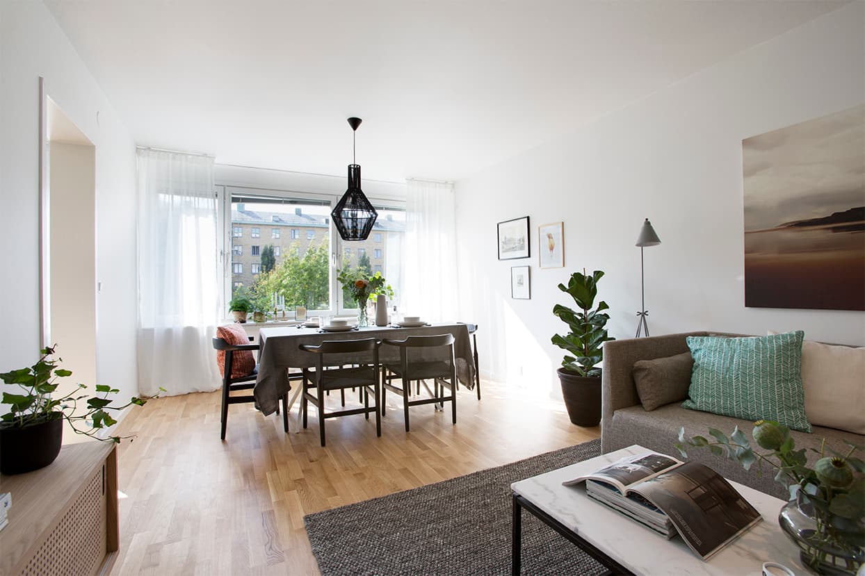 Livingroom.jpg