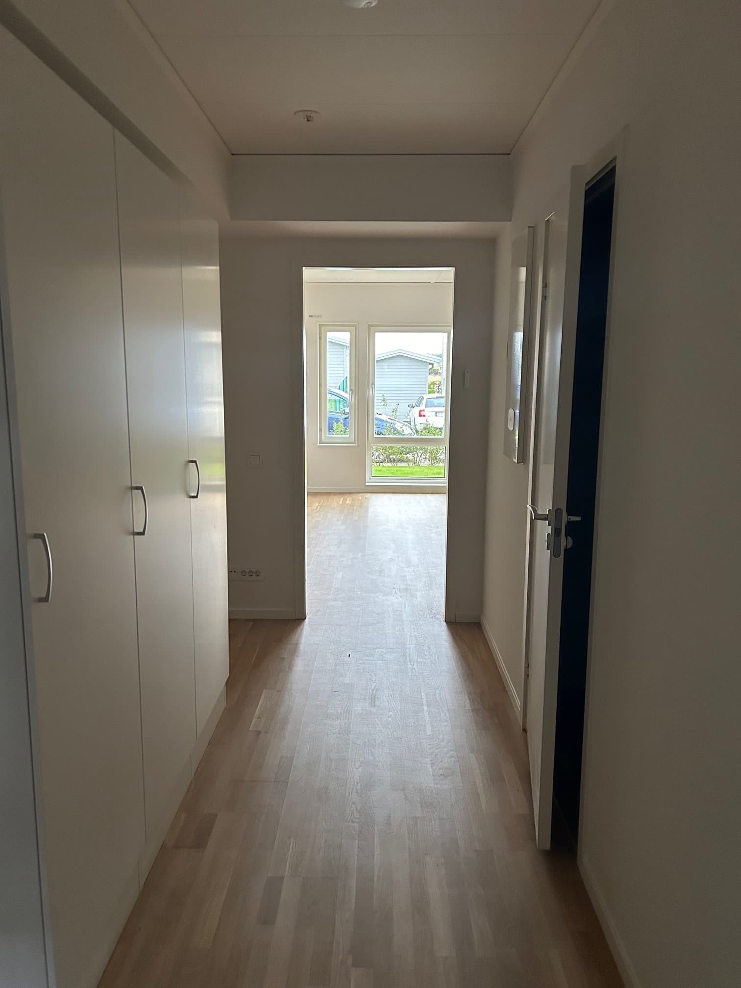 Hall.jpg