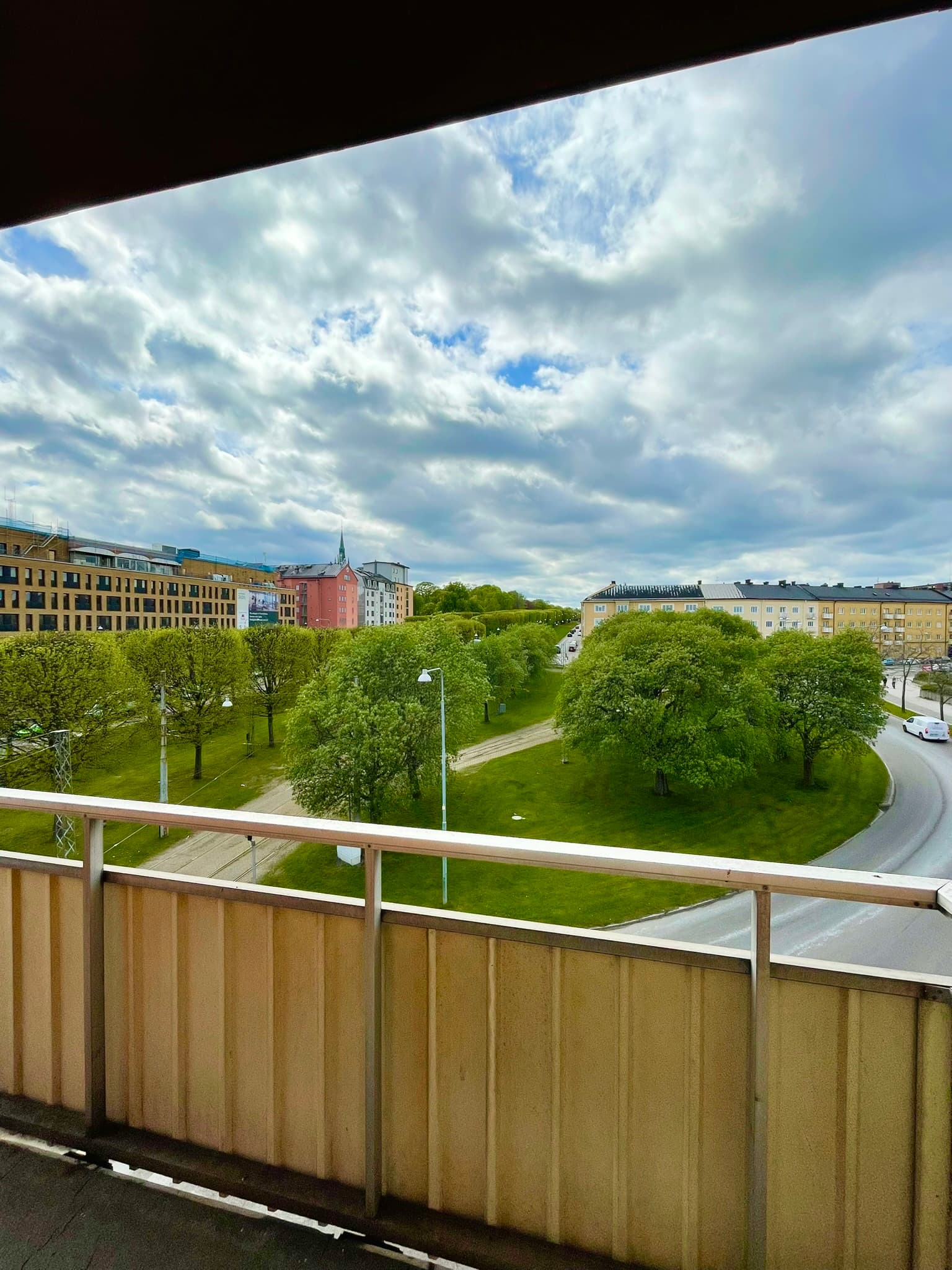 utsikt från balkong.JPEG