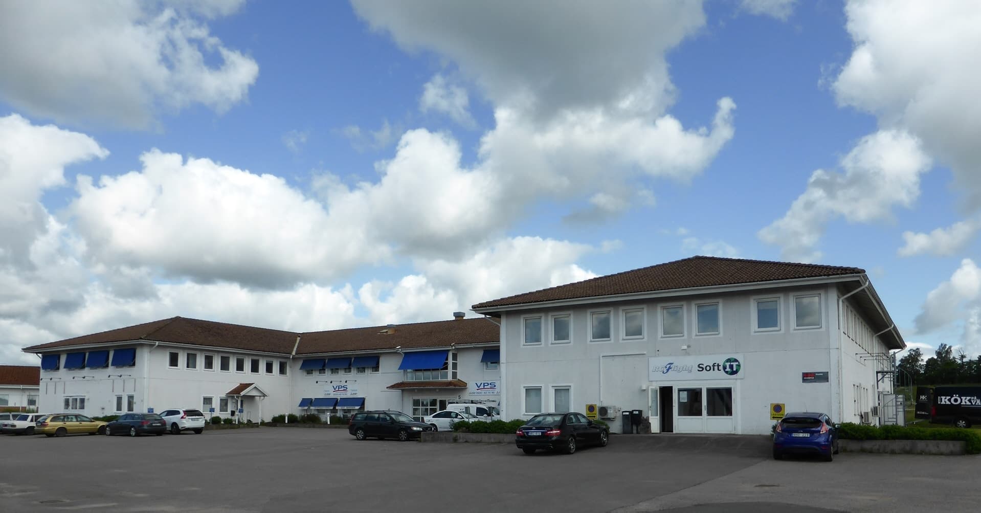 Storängen 13 Flygel vänster.JPG