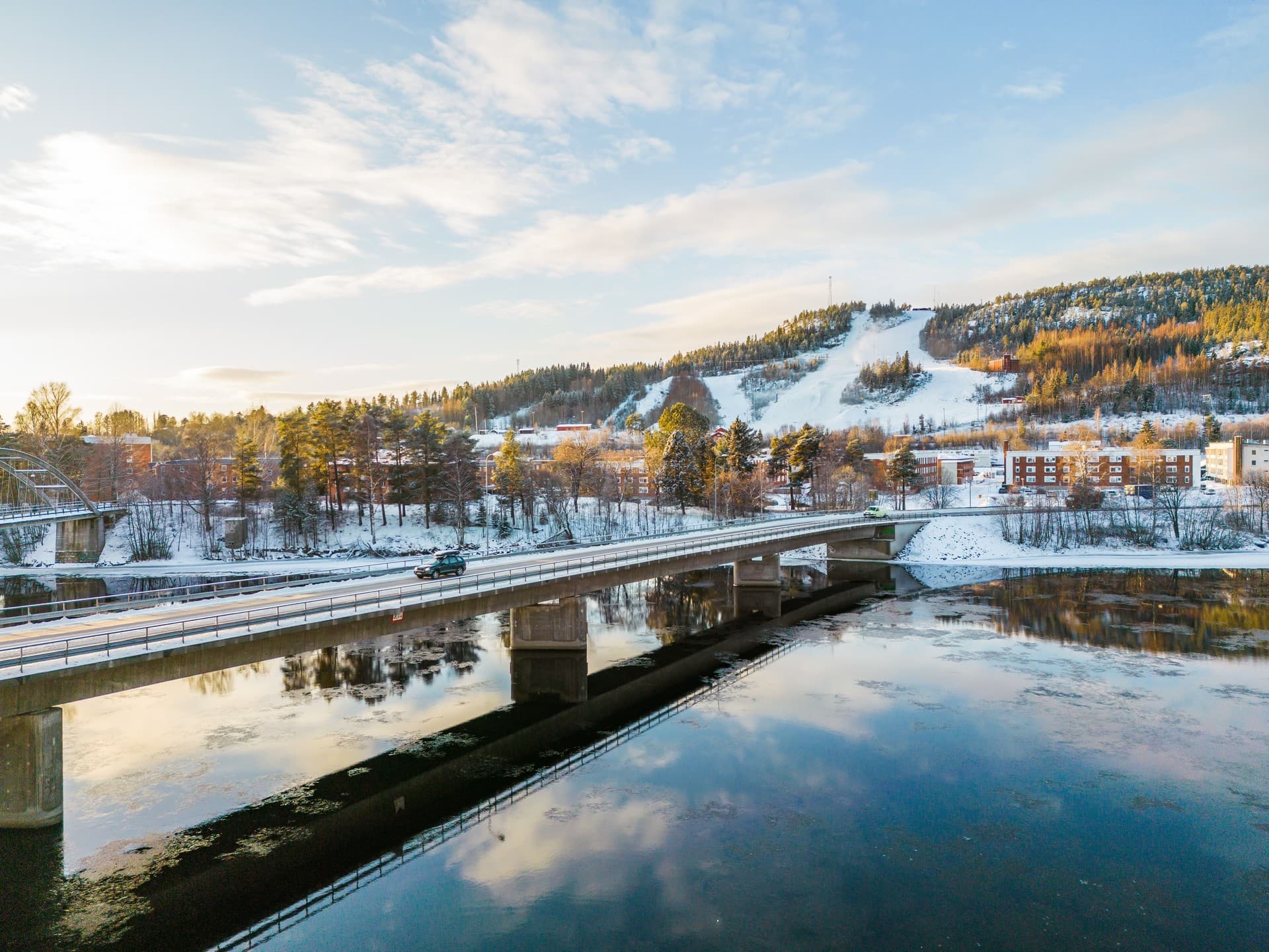 559358-426-1_030 (3).jpg