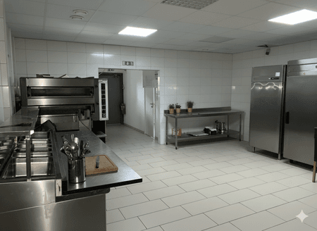 Generated Image November 21, 2025 - 11_28AM.png