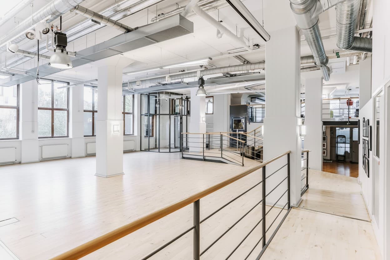 Drakeg. tomt showroom.jpeg