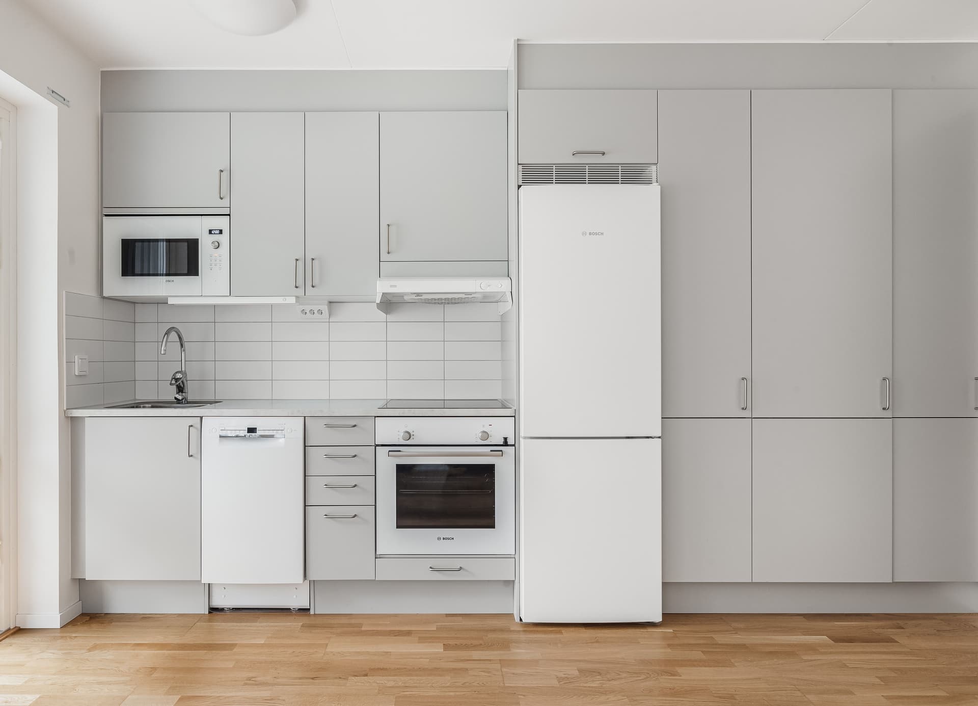 620836-421-2_011 (1).jpg