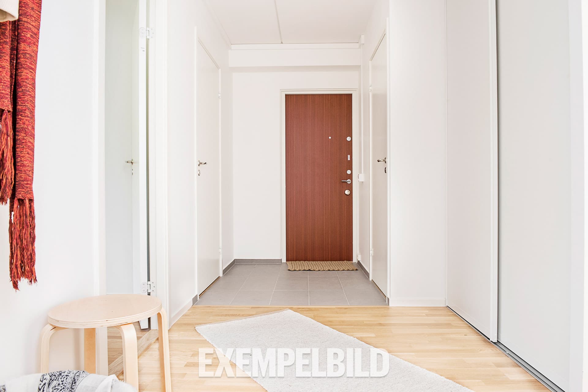 Lägenhet 2 - Hall - Exempelbild.png