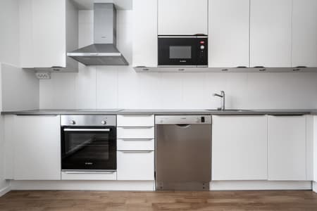 558660-421-1_002 (1).jpg