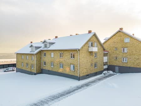 10370 Vinkelvägen 8 (2).jpg