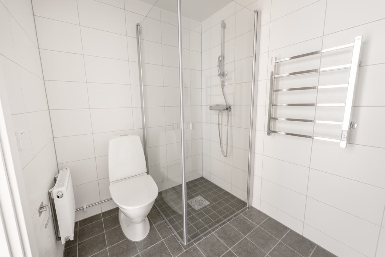 Badrum 1 rok vinkel 2.jpeg