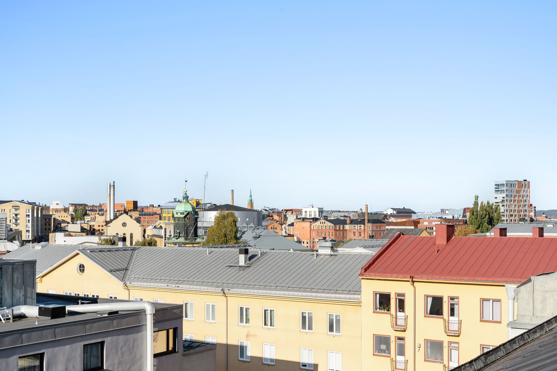 694322-421-1_023.jpg