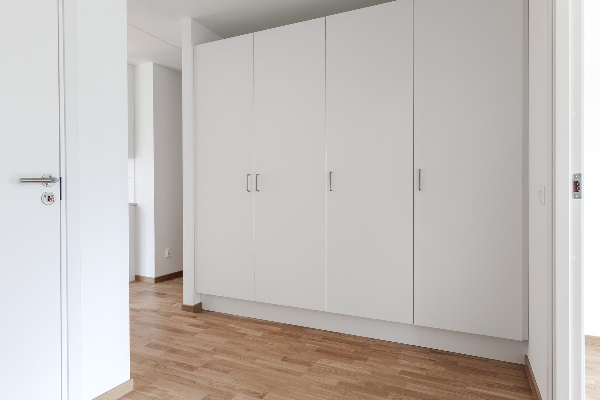 3rok hall med garderob.jpg