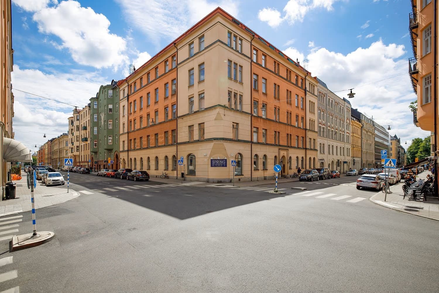 Exteriör Artillerigatan 42- utsida.jpg