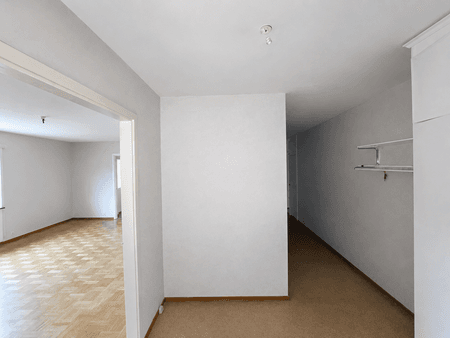 hall 1929-1028.png
