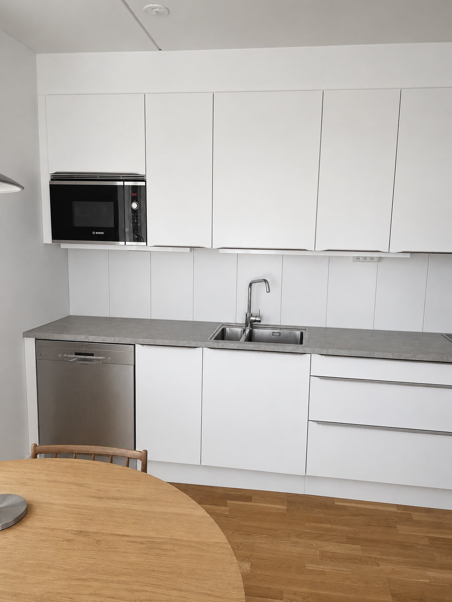 Diskmaskin, inbyggd mikro, Bänksskiva (1).jpg