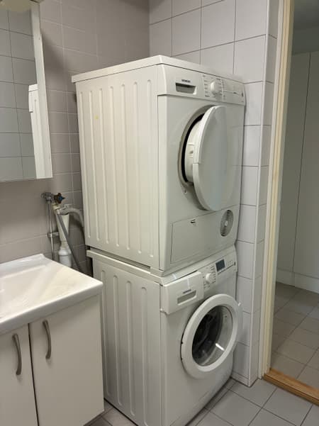 Image (3).jpg