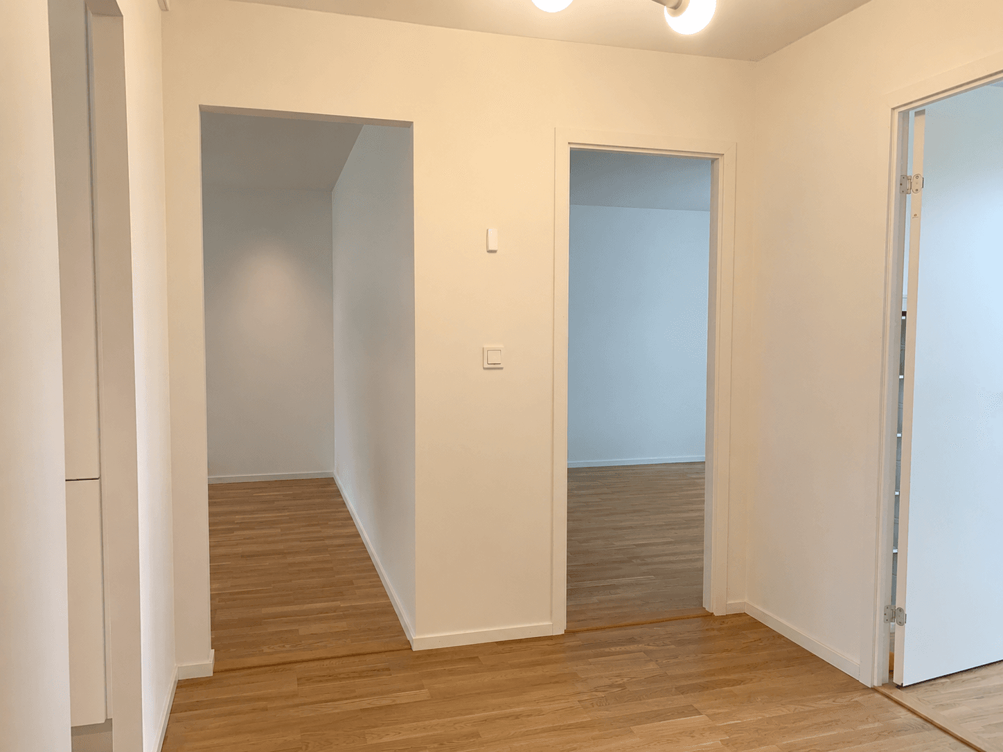 5005-1633 Hall2.png