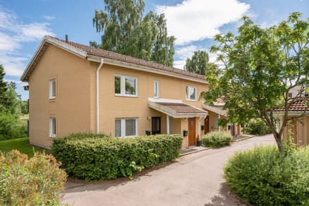 Sommarbild 6 Sandelsgatan, juni 2026.jpg