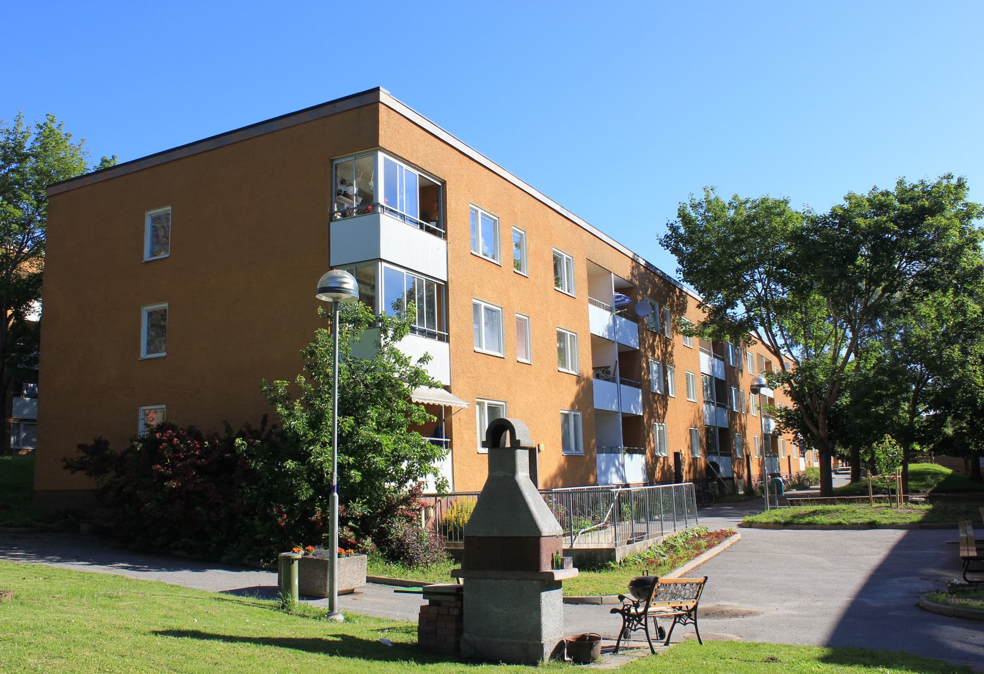 Fasadbild Låghus.jpg