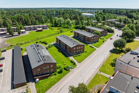 Översiktsbild 3 sommar Slåtterv. 72-86, juni 2026.jpg