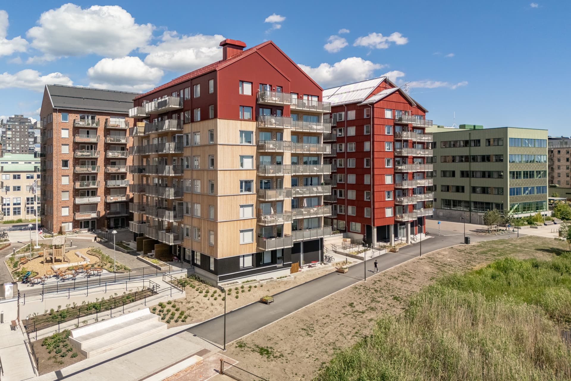 Lagergrens gata 20 A och 18A, juli 2026.jpg