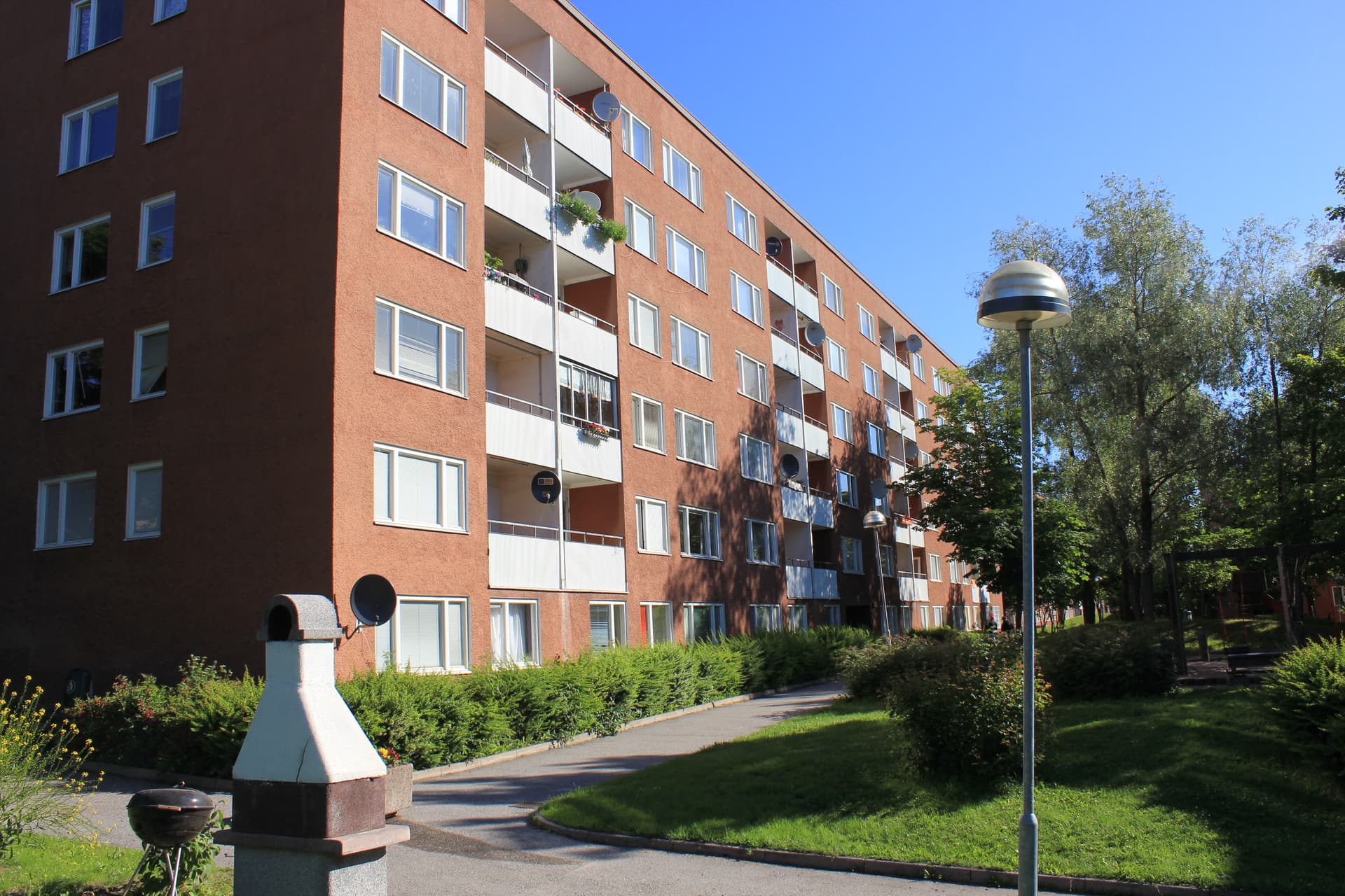 Fasadbild Höghus.jpg