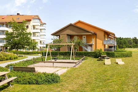 827701-421-1_007.jpg