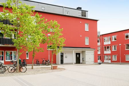 823076-421-1_011.jpg