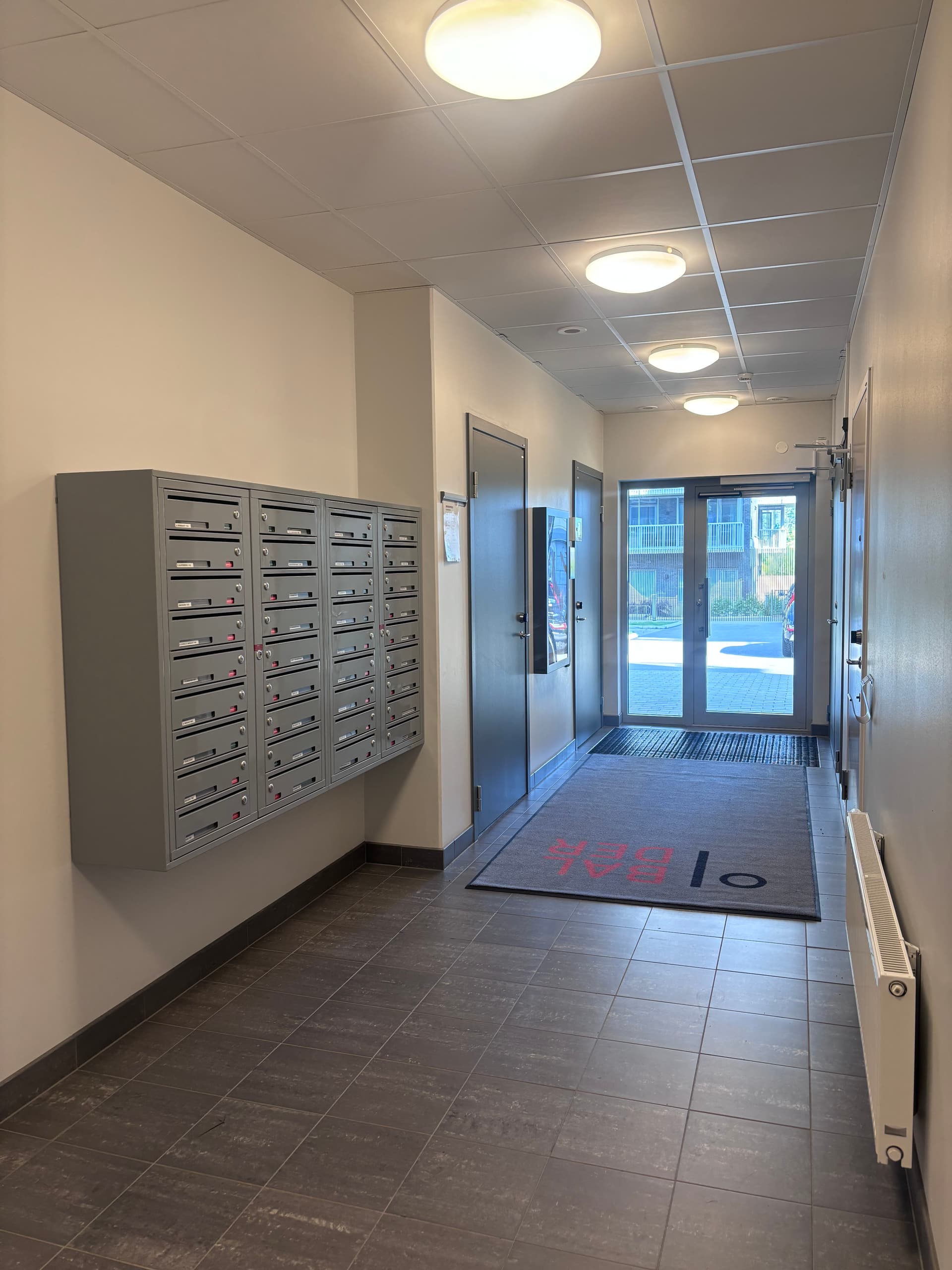 Nabbens Udde entré med postboxar.jpg
