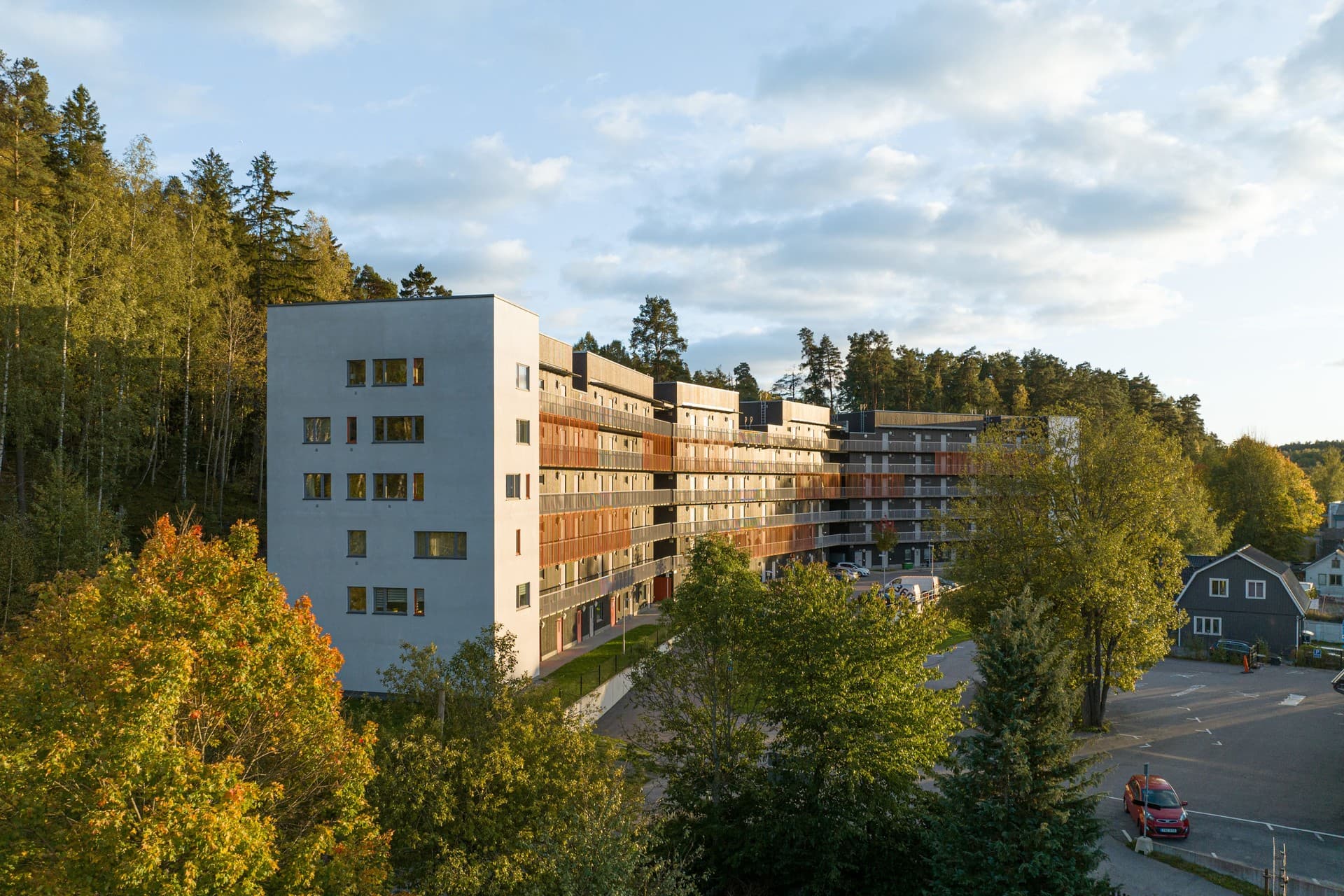 614914-426-1_007.jpg