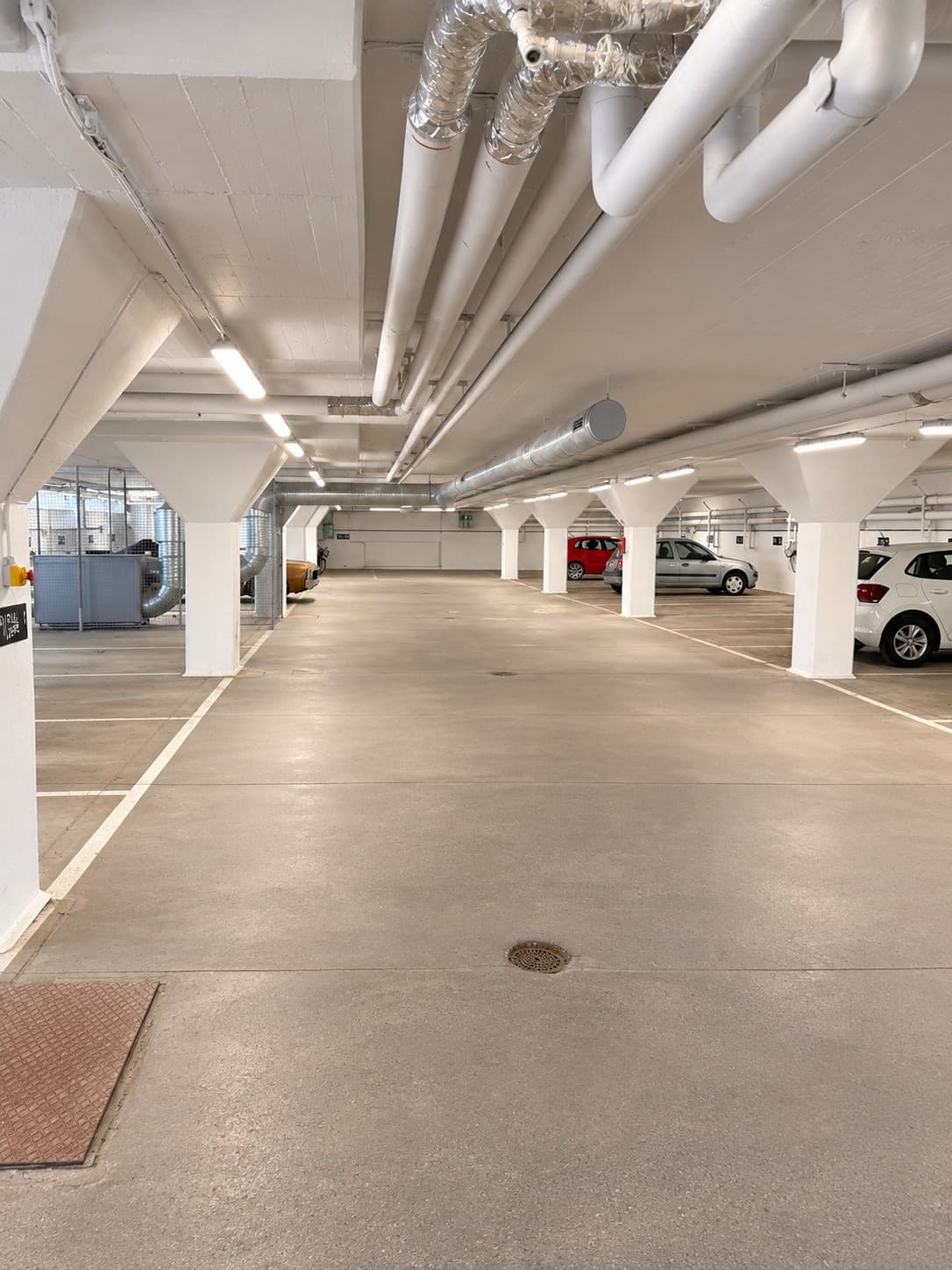 rödklinten garage.jpg