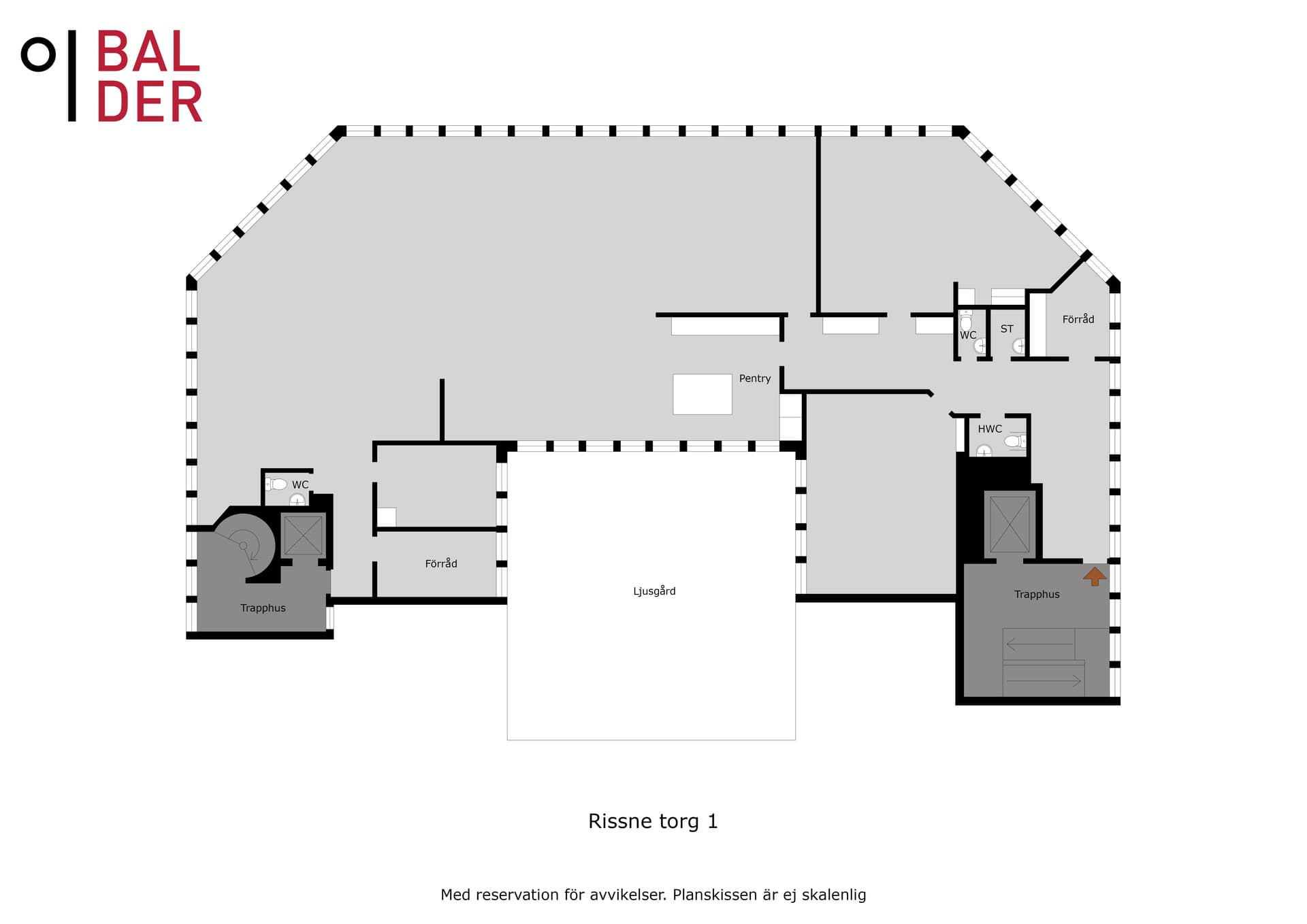 Rissne torg 1 copy.jpg