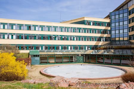 653062-421-1_001.jpg