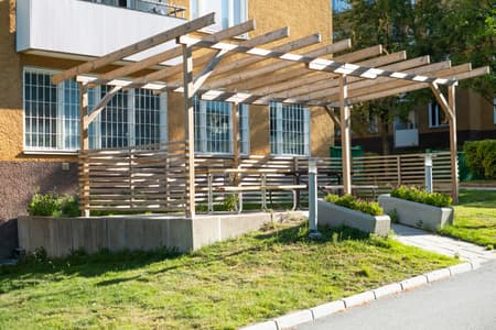 pergola.jpg
