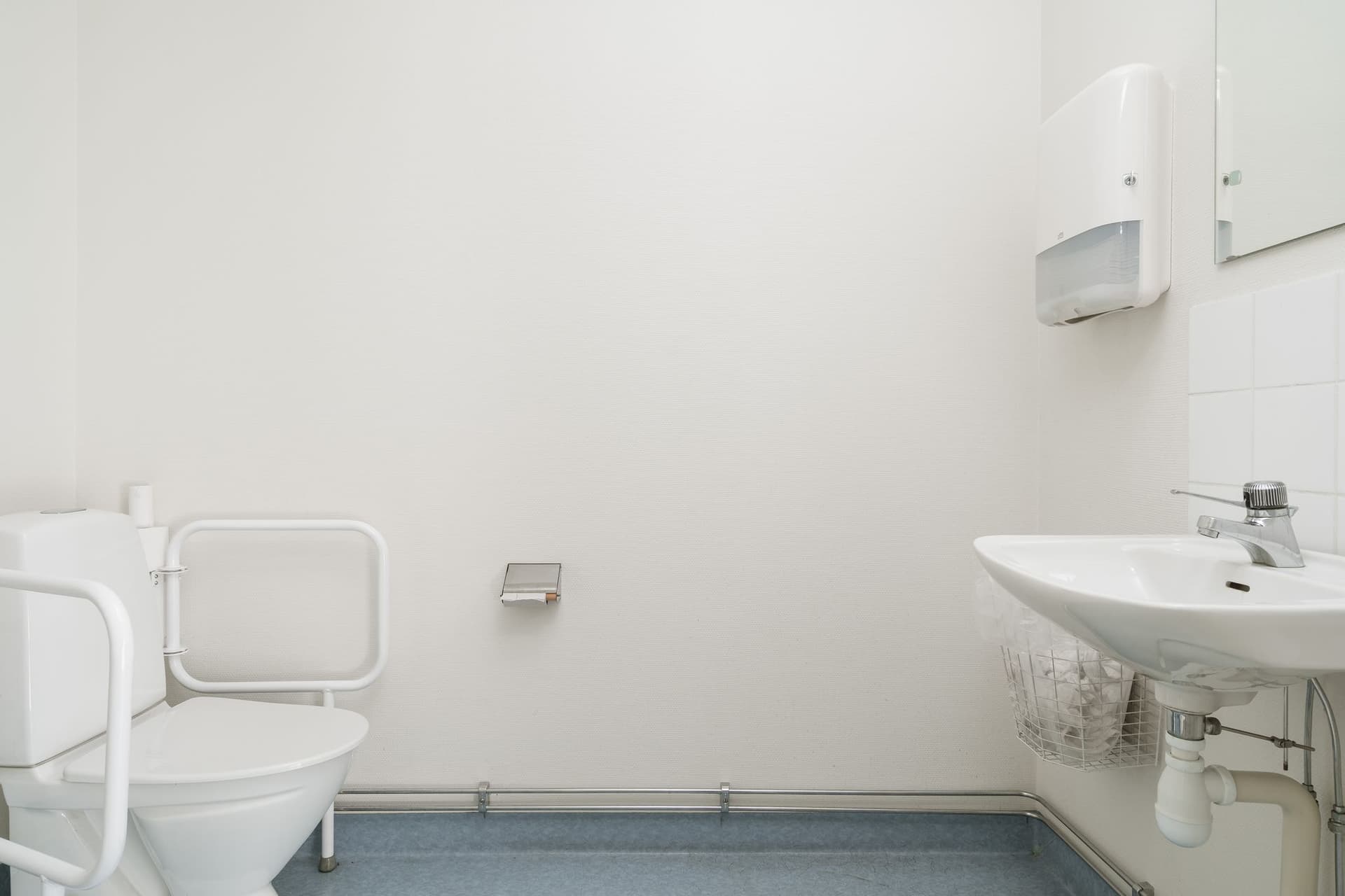 Wc entré.jpeg