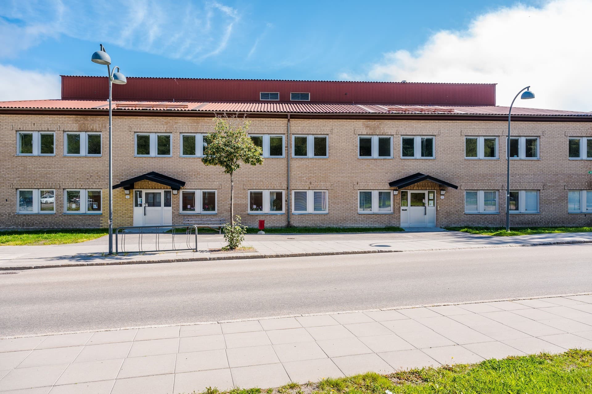 535068-421-1_004.jpg